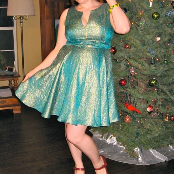ModCloth Dresses & Skirts - Coconinno Glow Against the Tide Dress XL
